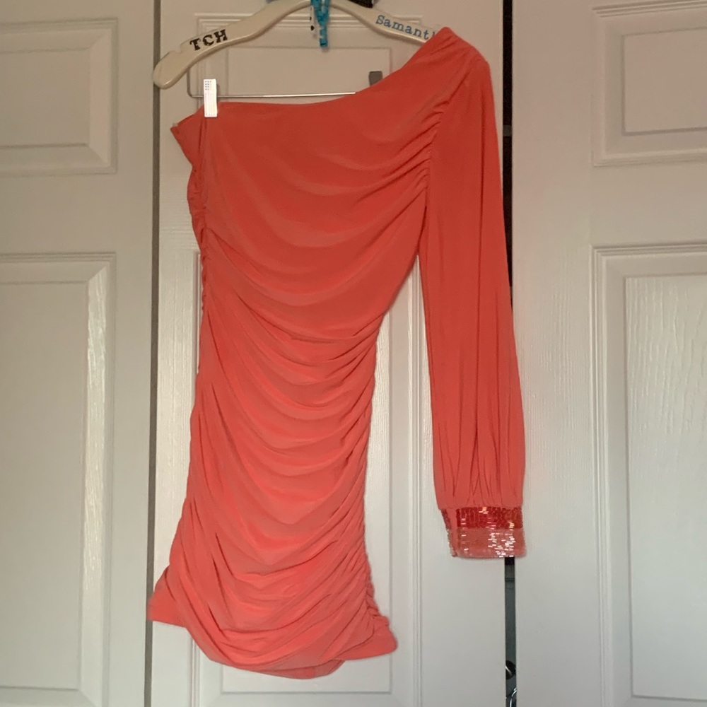 City studio dress size M. Coral color one sleeve.